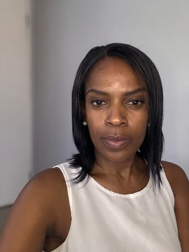 Customer photo review of KOURT - Brazilian 13x4 Lace Front Wig