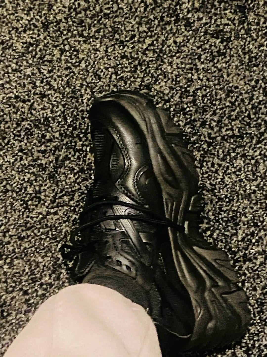 Customer photo review of Chaussures de Sécurité Invisibles AirSTL