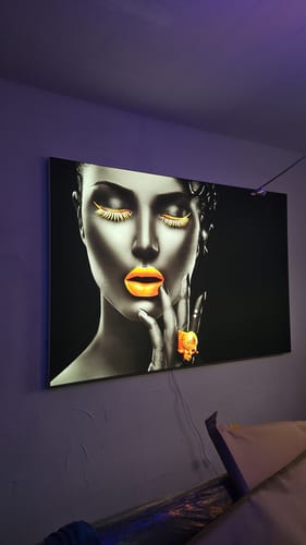 Customer photo review of Canvalight® Leuchtbild | Schönheit in Schwarz | Querformat