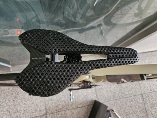 Customer photo review of CarbonX Bicycle Saddle - ExtremLight 170g - 3D Printed Seat Cushion - Breathable