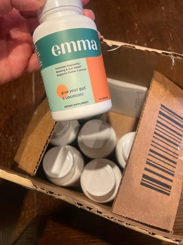 Customer photo review of Emma