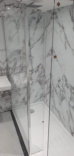 Customer photo review of ShowerWorX 215mm Wetroom 8mm Return Screen
