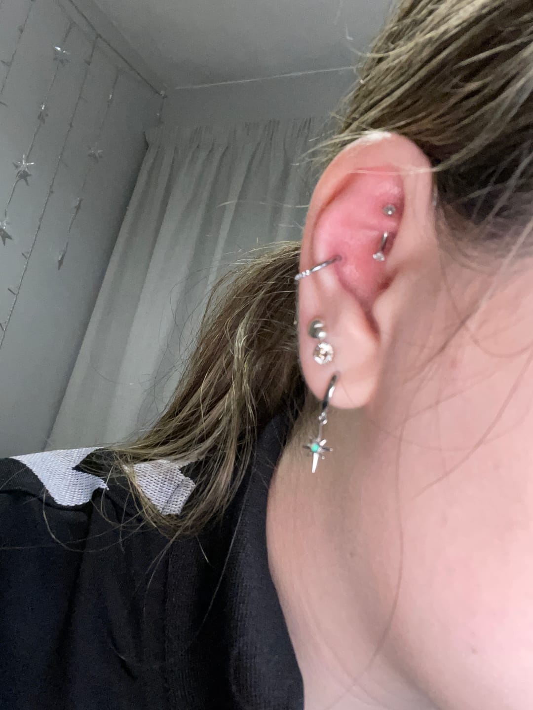 Customer photo review of Crystal Curved Barbell