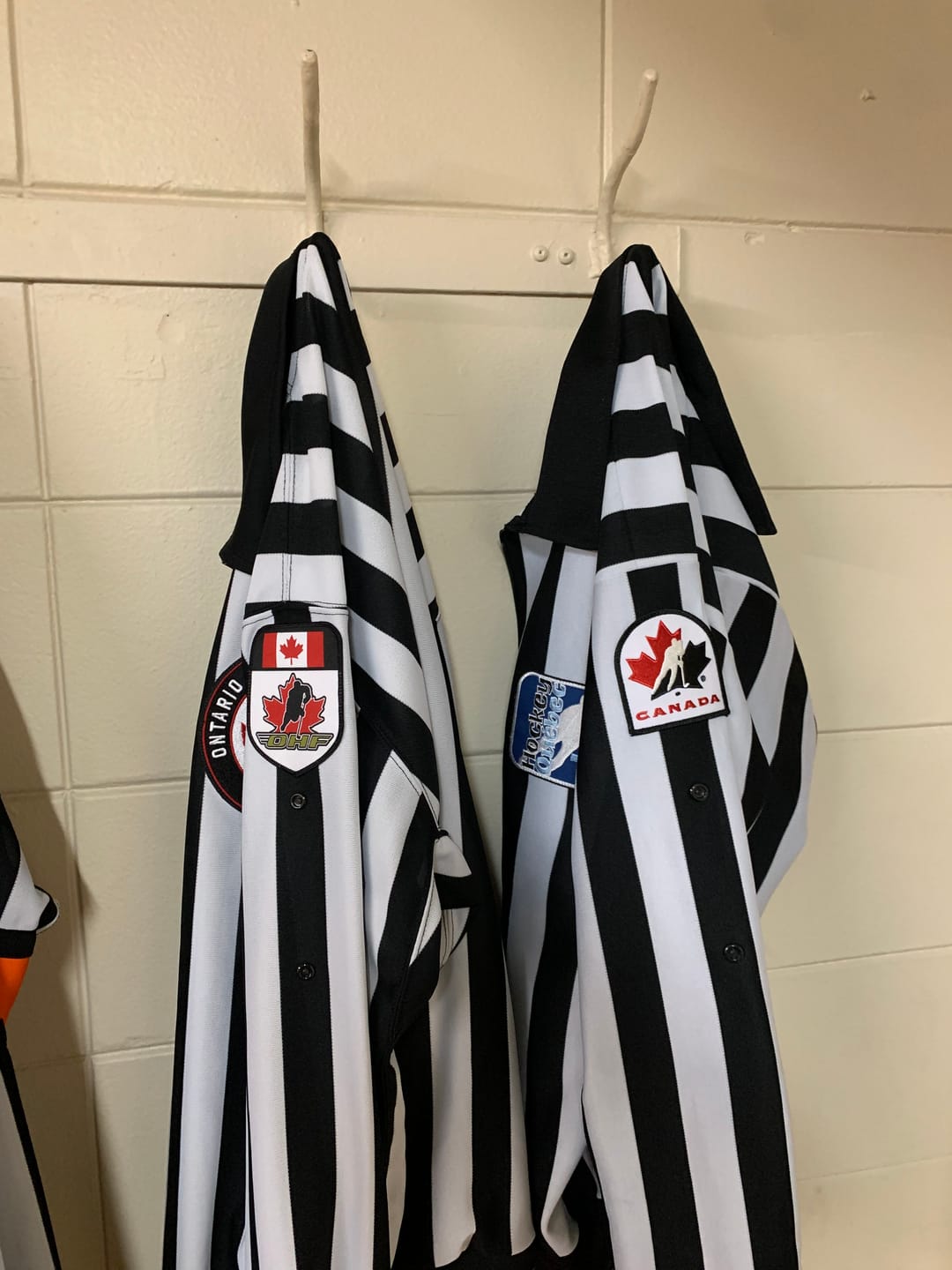 Customer photo review of Hockey Canada Crest