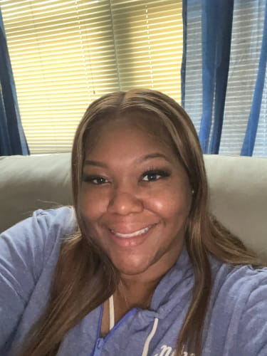 Customer photo review of P4/27 Ombre Highlight 5x5 Lace Closue Wear Go Glueless Wigs