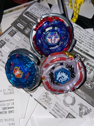 Customer photo review of Takara Tomy Meteo L Drago Beyblade BB-88 LW105LF Metal Masters - With String Launcher