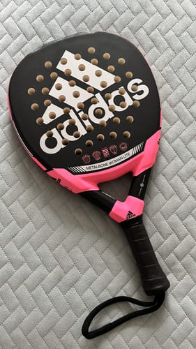 Customer photo review of Adidas Metalbone Woman Lite