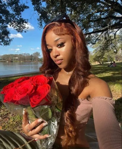Customer photo review of Reddish Brown Fall Color Body Wave Wig 13x4 Transparent Lace Front For Women