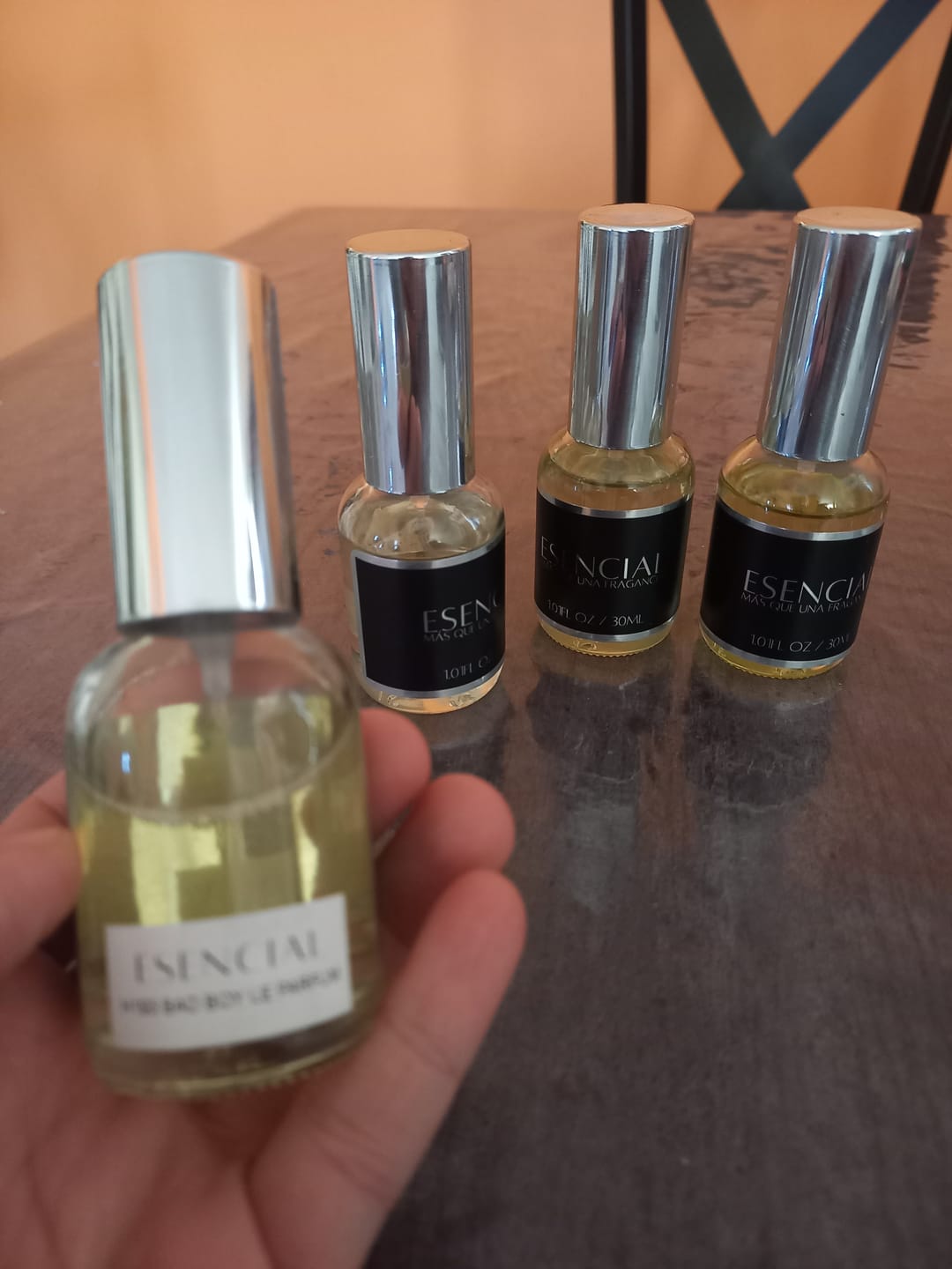 Customer photo review of H193 Inspirado en: Bad Boy Le Parfum - Carolina Herrera