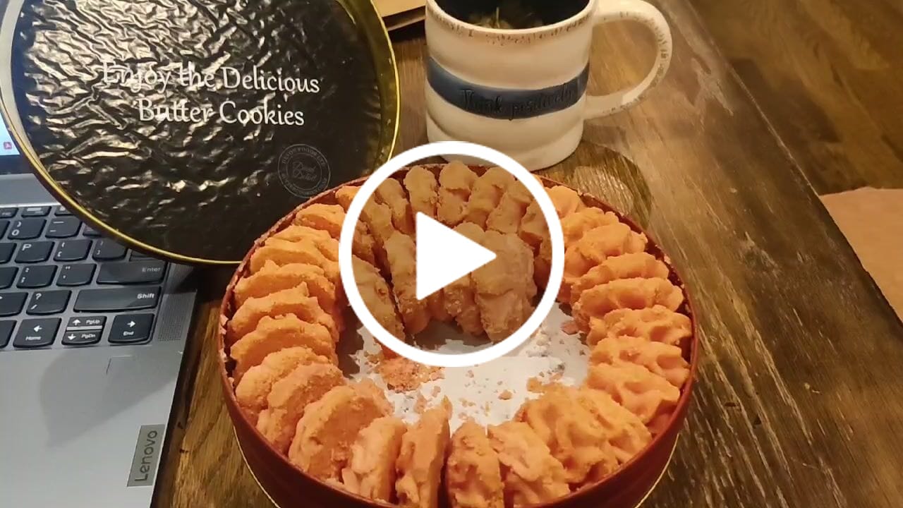 Customer video review of 6 Flavours Lowrey Butter Cookies 6 Tins VALUE PACK