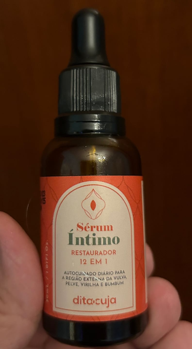 Customer photo review of Sérum Íntimo Regenerador 12 em 1