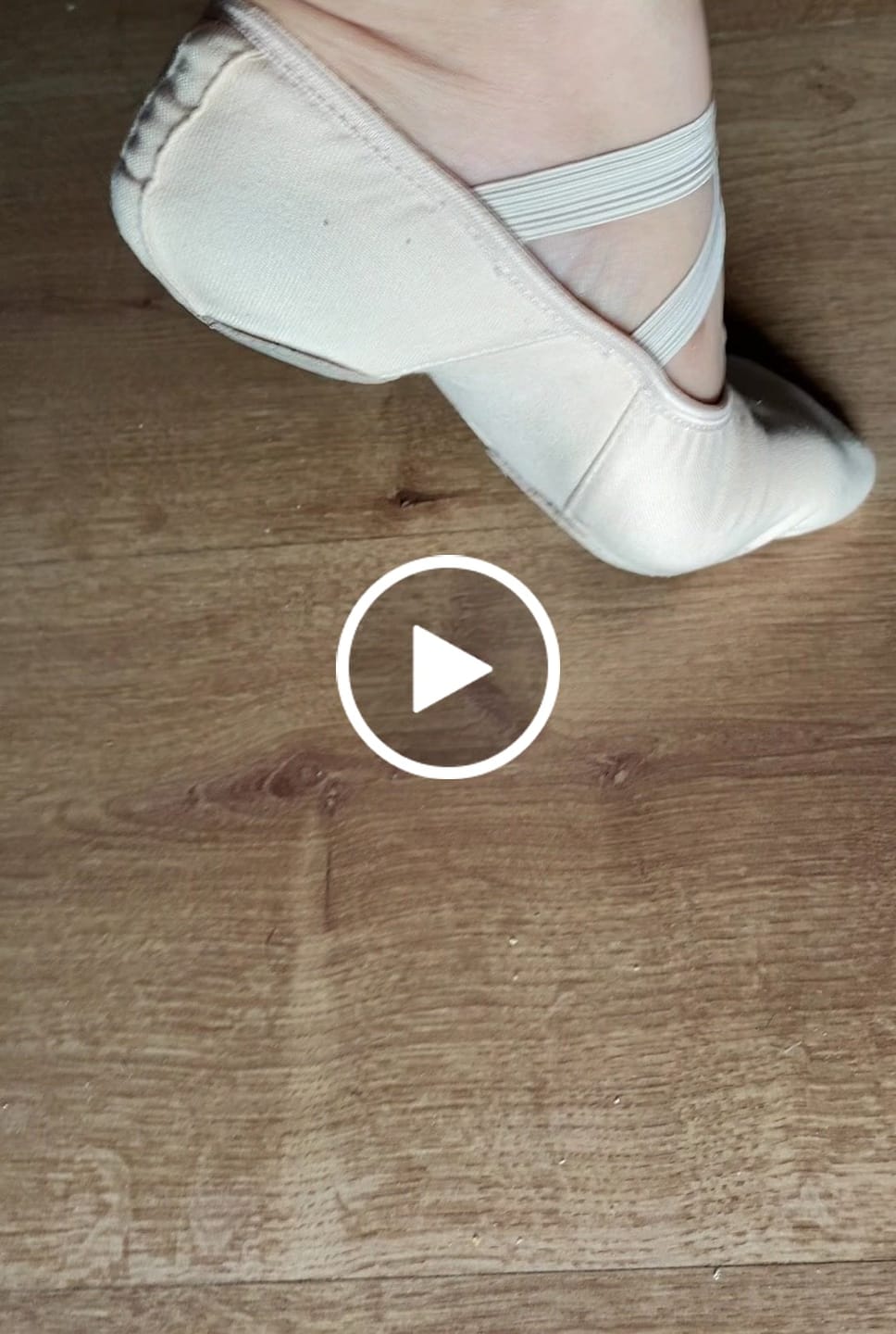 Customer video review of Hanami® Canvas - Sapatilha de Ballet