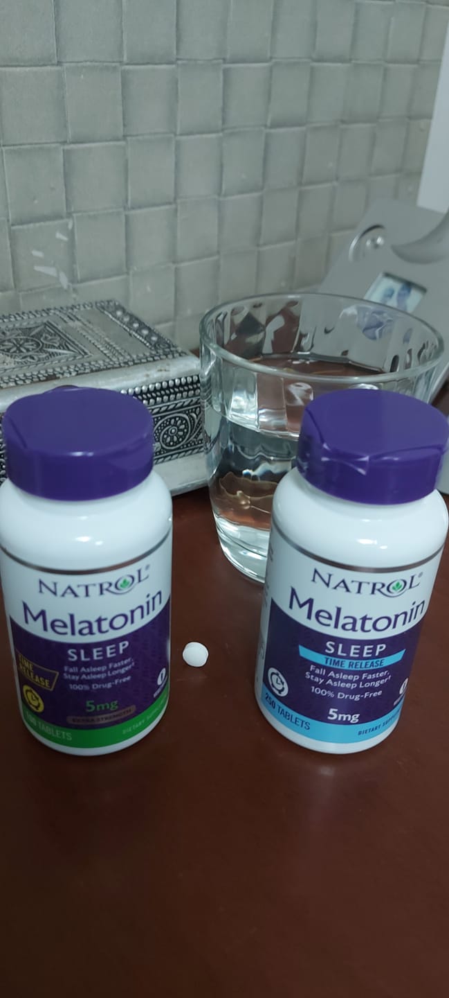 Customer photo review of Natrol Melatonina 5mg Time Release 250 Tablets