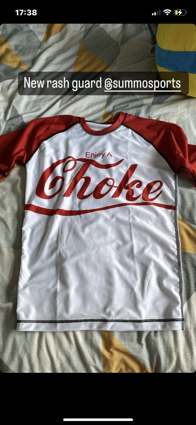 Customer photo review of Enjoy The Choke Premium Bjj Rash Guard For Men/Women