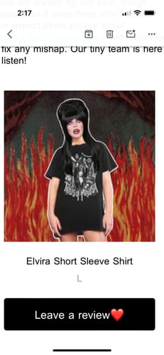 Customer photo review of Elvira Short Sleeve Shirt