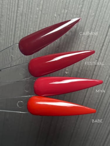 Customer photo review of G544 Babe Red Crème Gel Polish