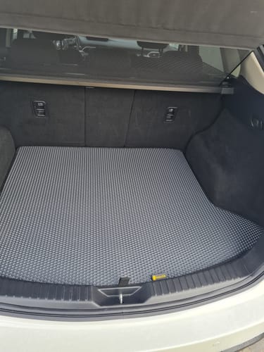 Customer photo review of Mata do bagażnika na wymiar