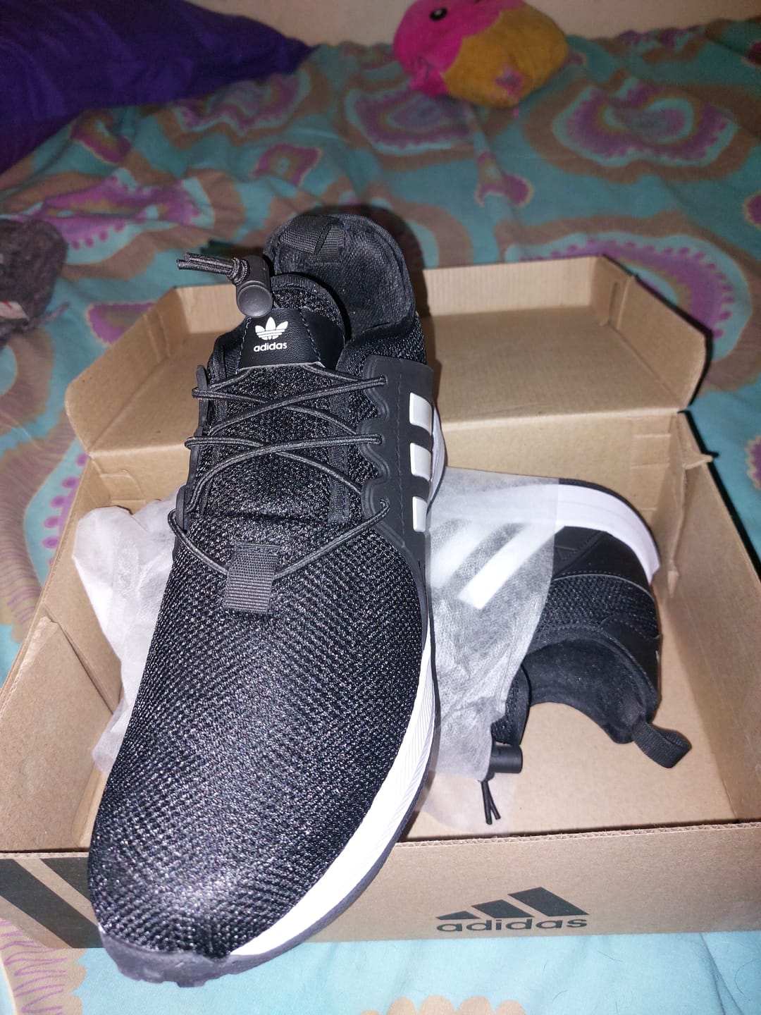 Customer photo review of Tenis 018 Negro Blanco