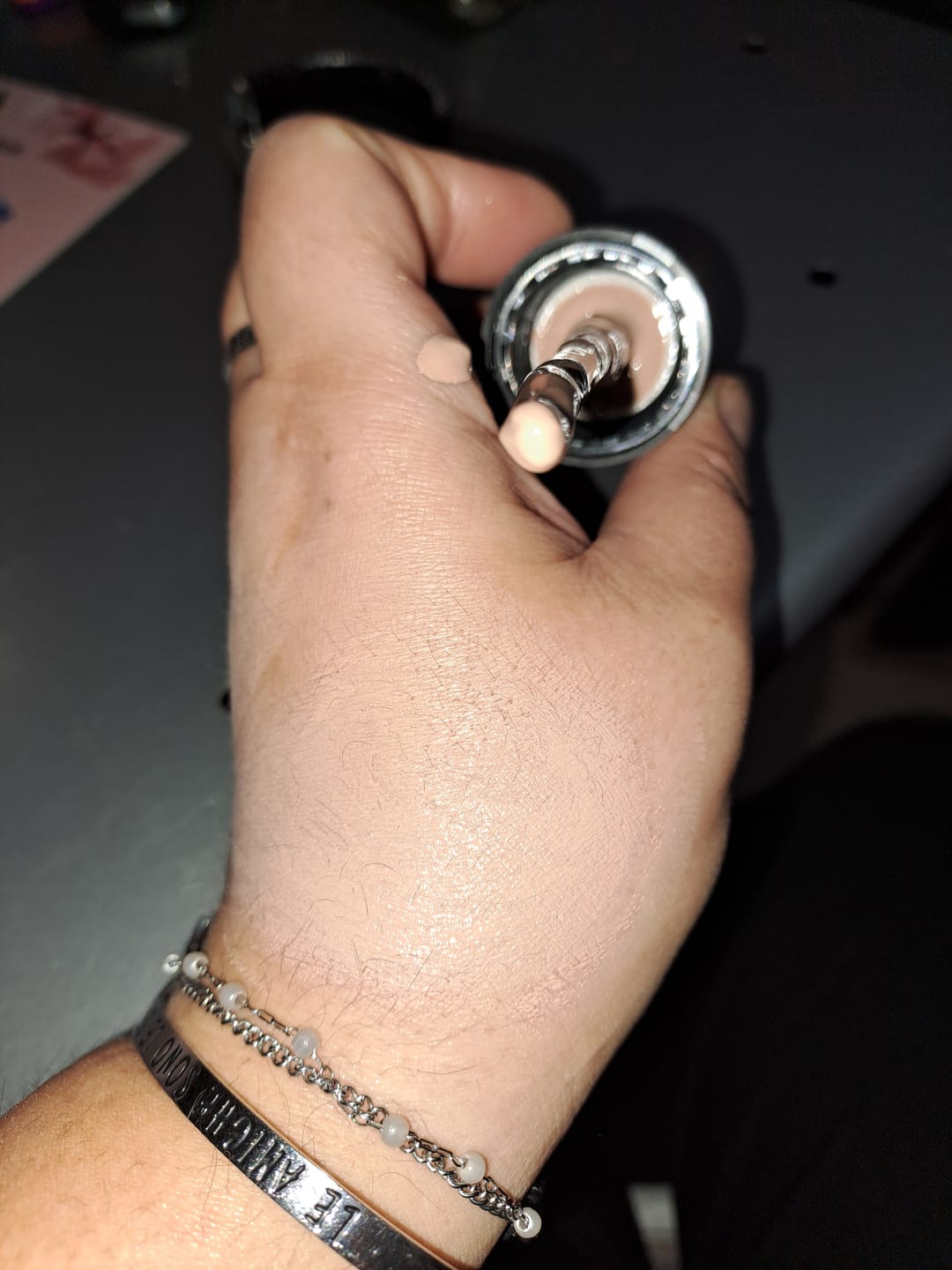 Customer photo review of Beauty Price Cosmetics® - #ALMOSTFREE -Fondotinta Matte - Full coverage