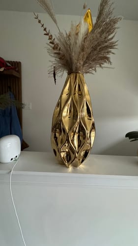 Customer photo review of Modern Gold Ceramic Vase