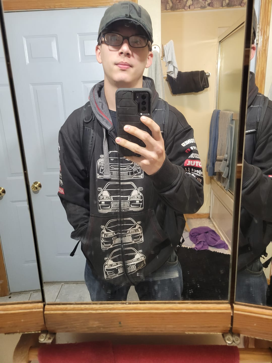 Customer photo review of Nissan Skyline GTR Hoodie