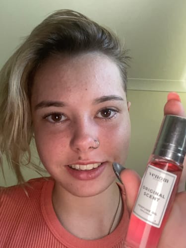 Customer photo review of Venom™ Pheromone Scents