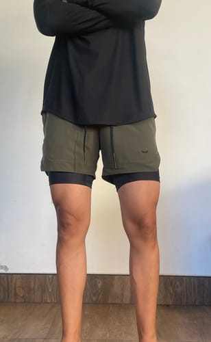 Customer photo review of Performance Shorts 4.0 - Army Green