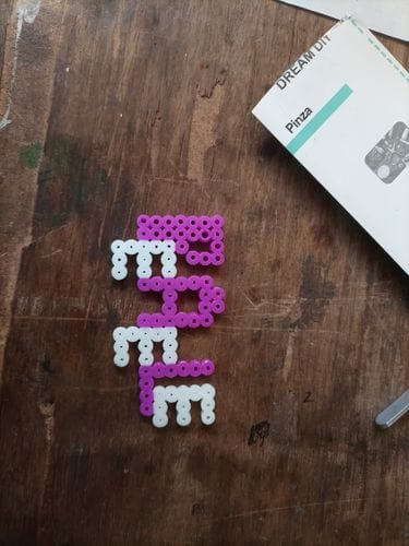 Customer photo review of Mini Plancha Artkal + Adaptador