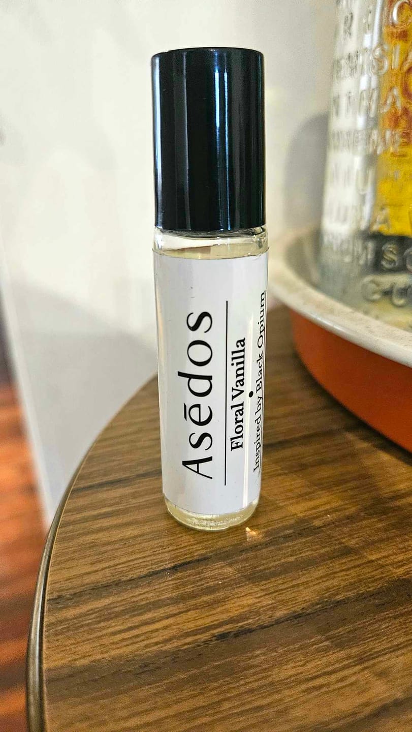 Customer photo review of FLORAL VANILLA PERFUME OIL