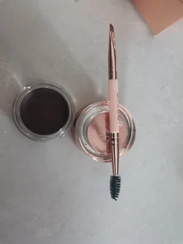 Customer photo review of O.TWO.O FLUFF SHAPING BROW WAX AND BROW CREAM