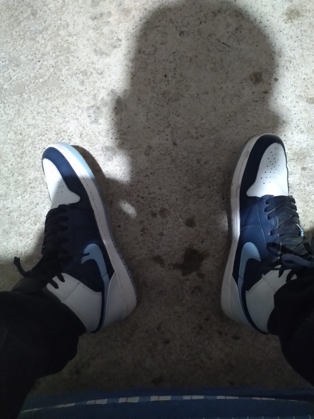 Customer photo review of Tenis Retro 1 Navy Blue