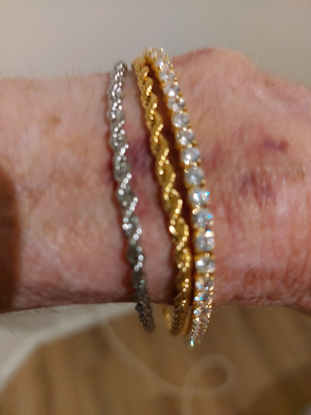 Customer photo review of CLEAN ROPE BRACELET. - 3MM 18K GOLD
