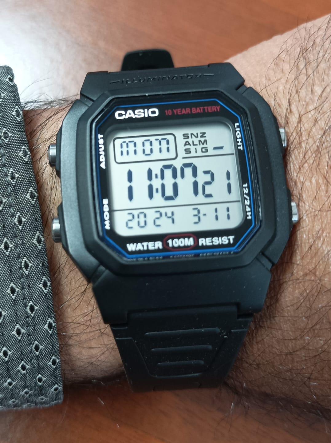 Customer photo review of Reloj Casio Vintage W-800H-1AVDF Líneas Azules