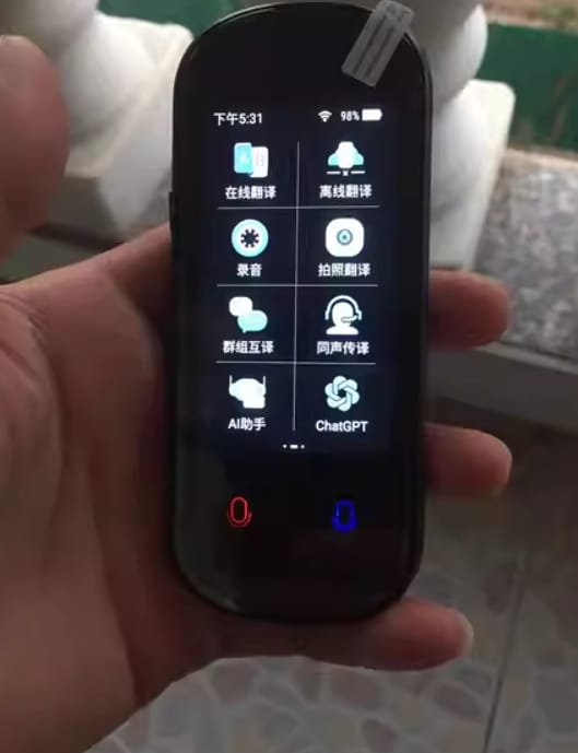 Customer photo review of Vormor Z8 Language Translator Device 138 National Languages Intelligent Translator Real-time Voice, Recording, Text Translation Device