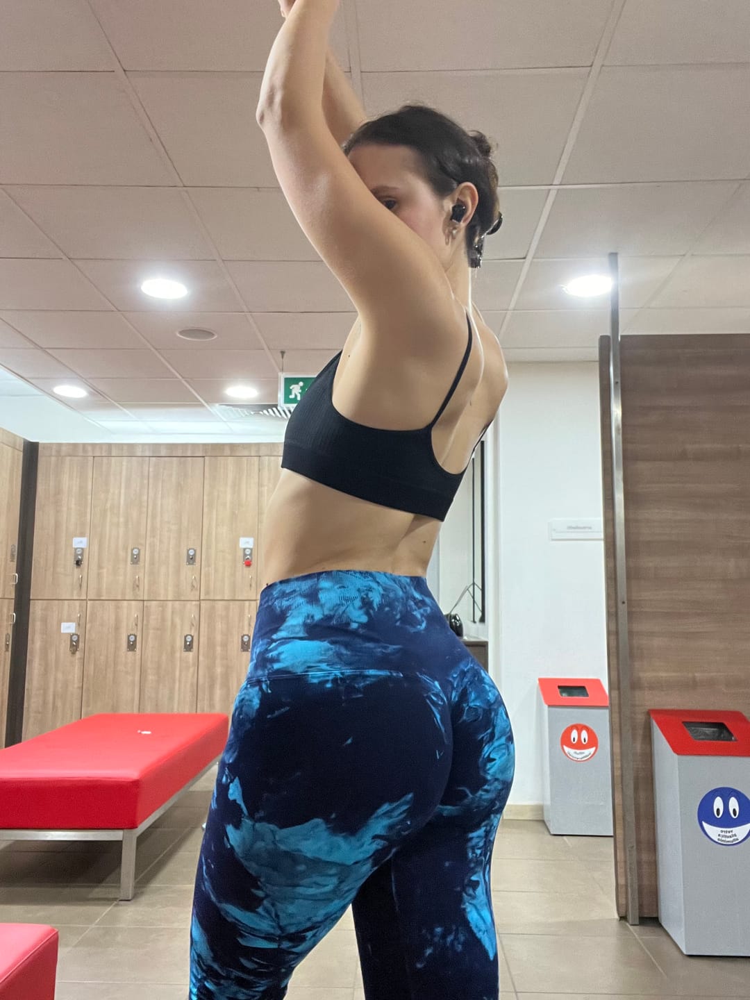 Customer photo review of Leggings Elements Acqua Turchese Blu