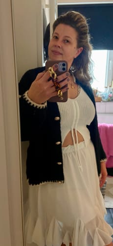 Customer photo review of Caty Strickjacke - Schwarz