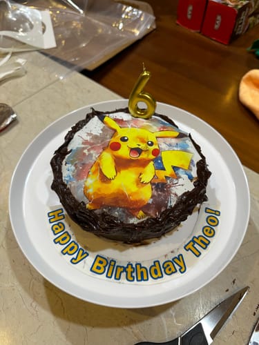 Customer photo review of Pikachu Pokémon inspired - Edible Icing Toppers