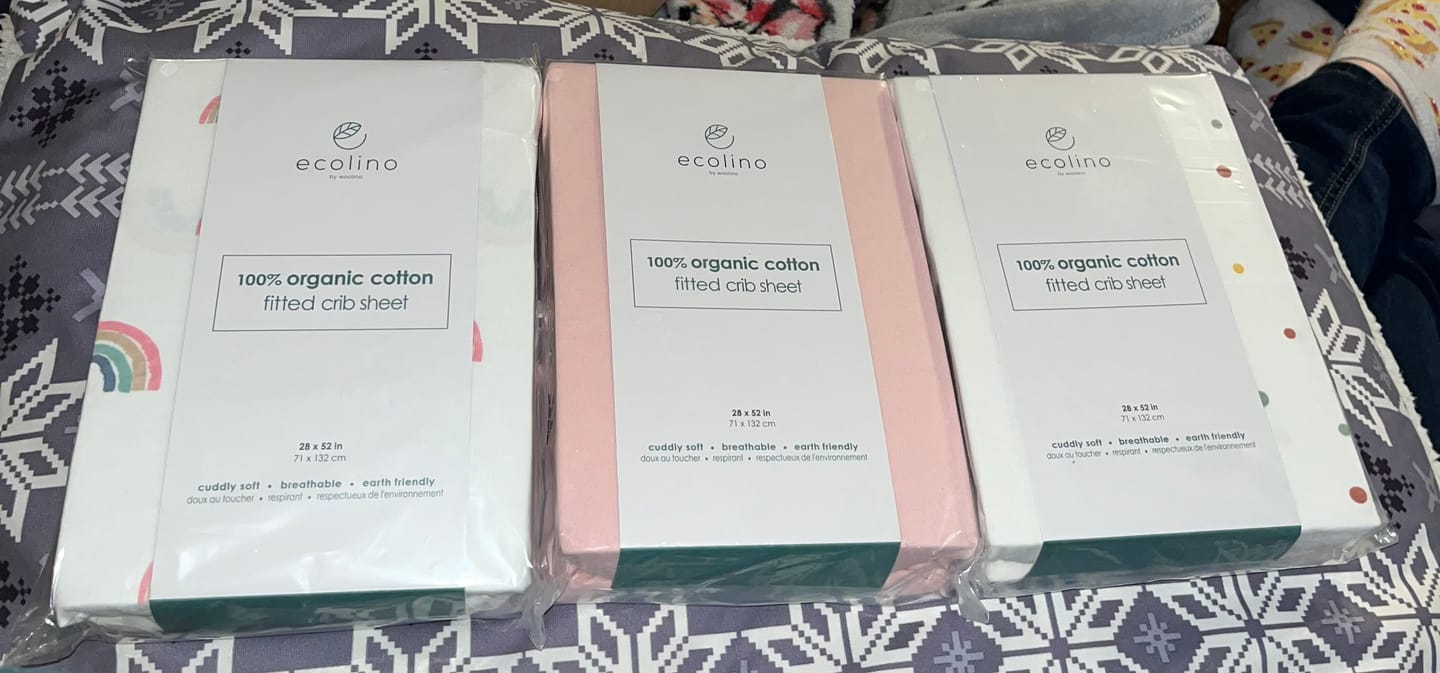 Customer photo review of Ecolino® Crib Sheet, 100% Organic Cotton, Rainbow
