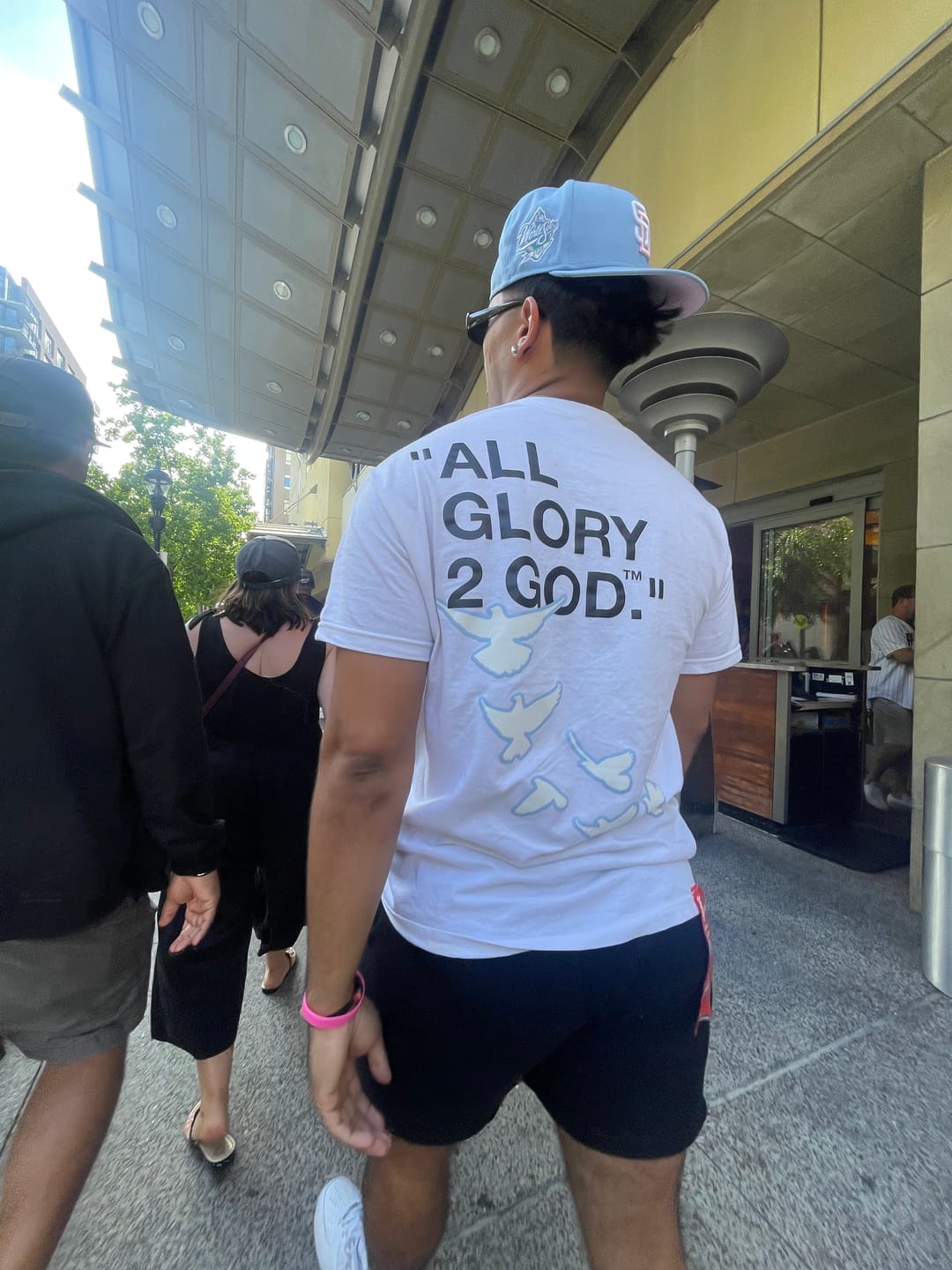 Customer photo review of Baby Blue "Flocka Doves" Tee