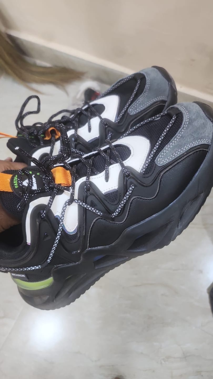 Customer photo review of Moscow Sneakers