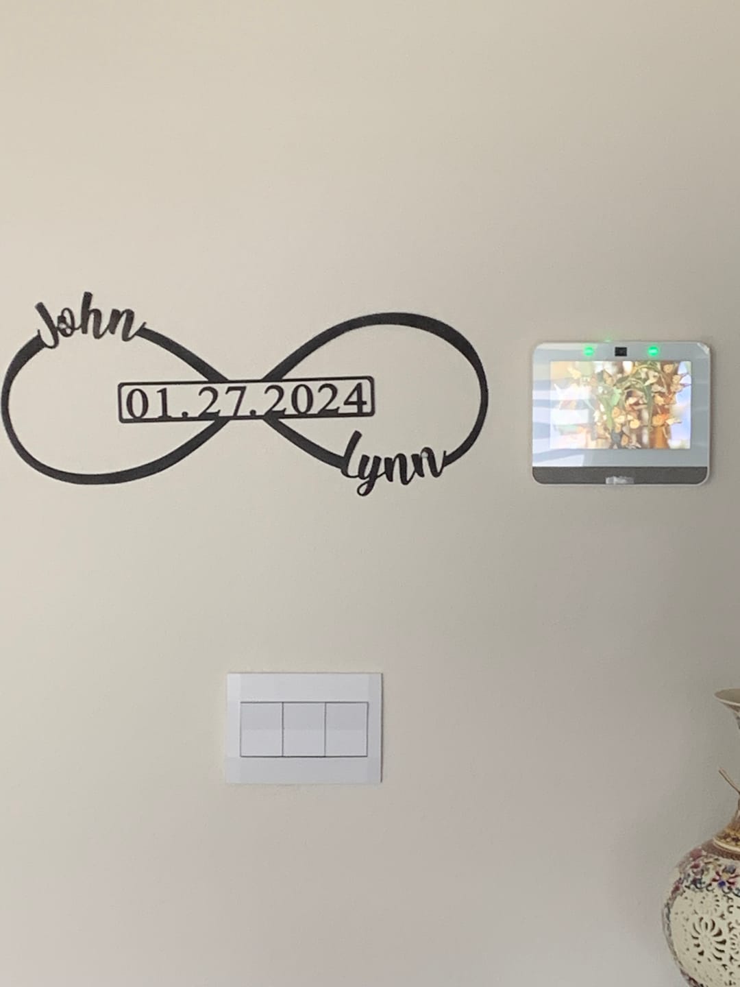 Customer photo review of Infinity Sign- bedroom wall decor for couples, anniversary and wedding, eternity symbol