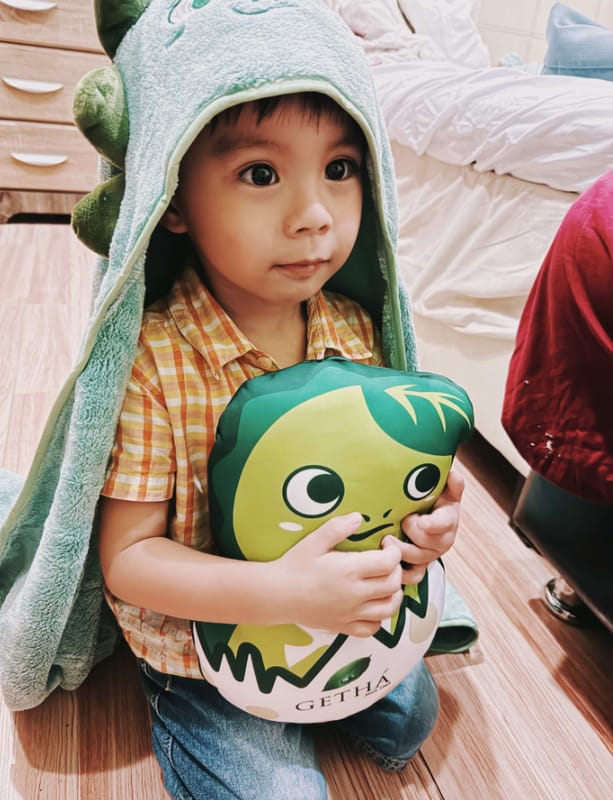 Customer photo review of Genie Dino Bath Towel + Genie Head-to-Toe Baby Wash