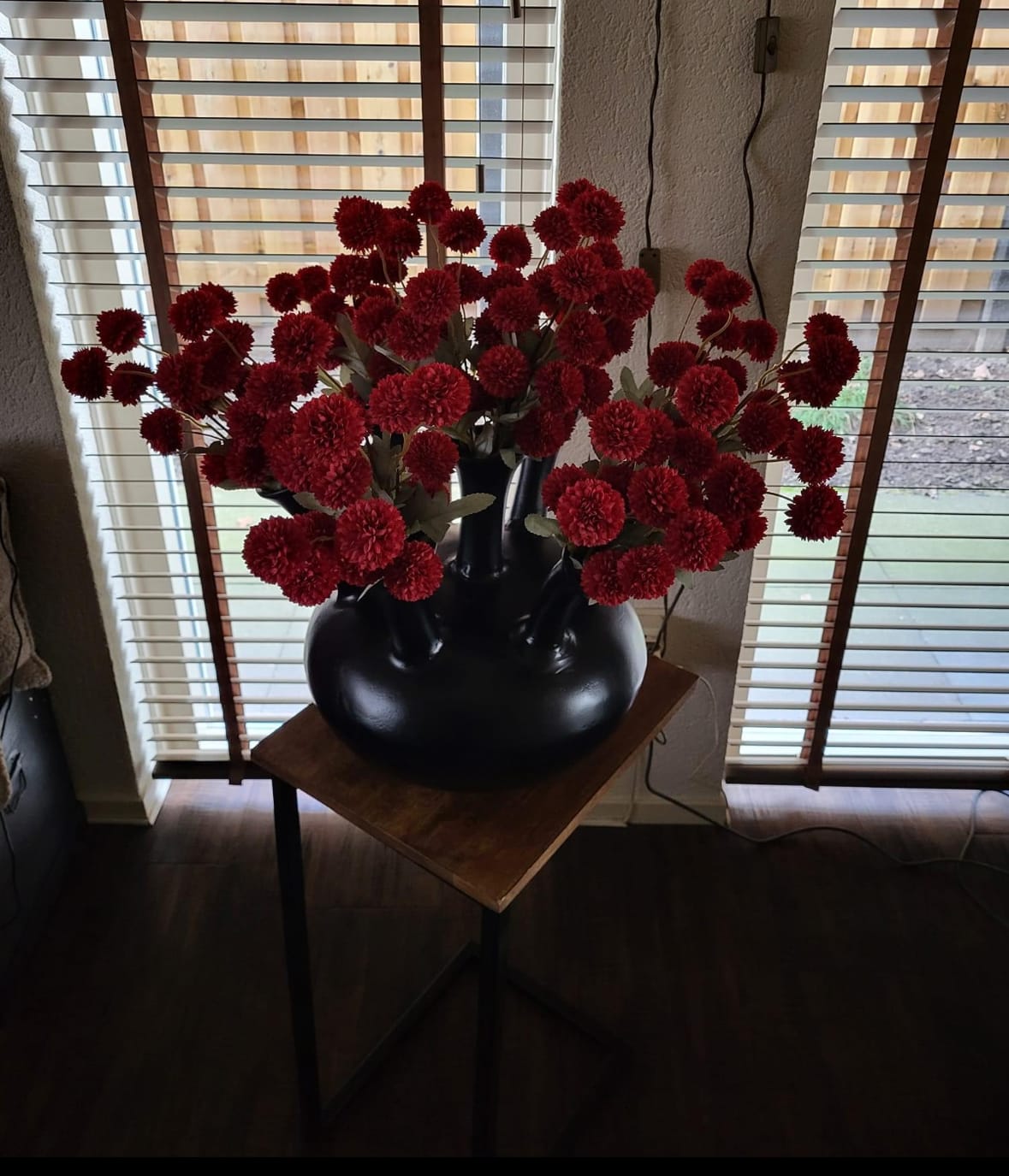 Customer photo review of Zijden Kiku Bloemen - Omber