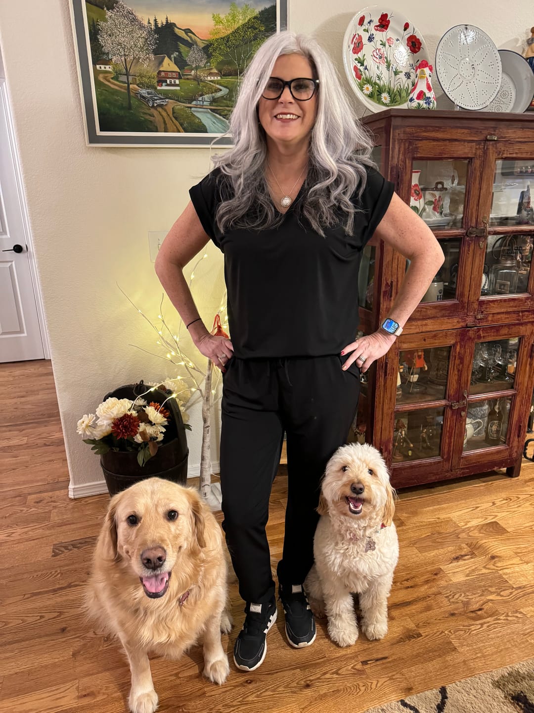Customer photo review of Brigitte Brianna Blouse Tee & Street Joggers Set (BLACK)