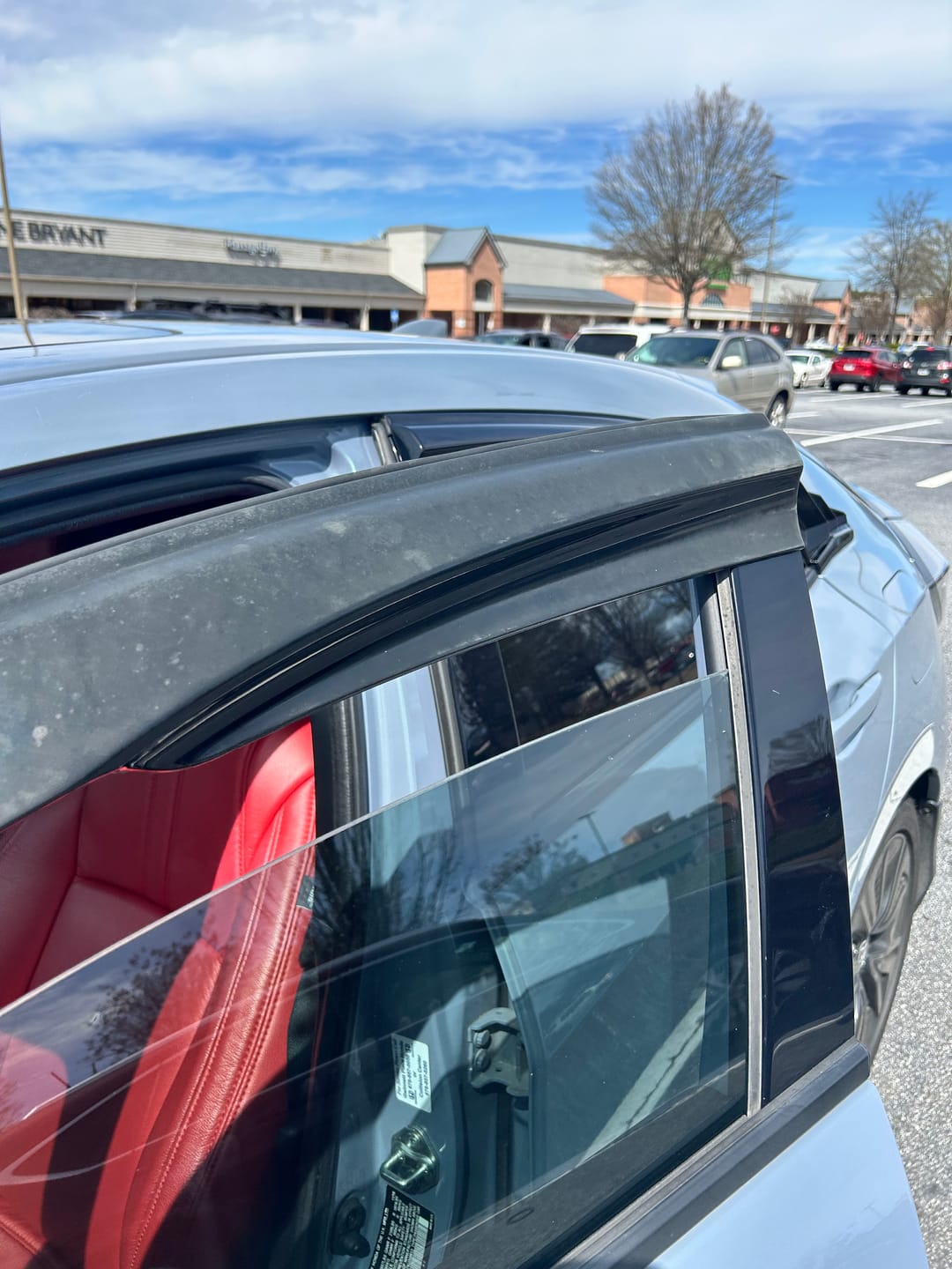 Customer photo review of 2016-21 Honda Civic Hatchback Tape-On Window Visors Wind Deflectors Rain Guards
