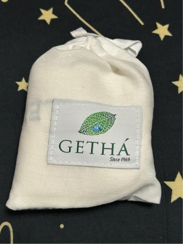 Customer photo review of I Am Sleeping Eye Mask