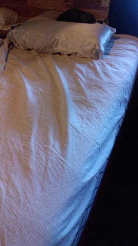 Customer photo review of Faradaylabz™ Grounding Bed Sheet