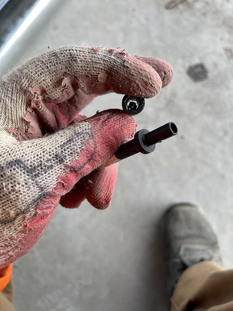 Customer photo review of Malco MSHXLC C-RHEX Cleanable, Reversible Hex Chuck Driver