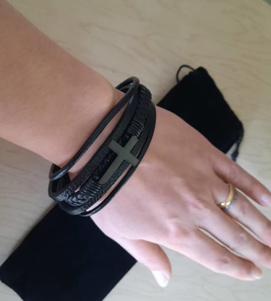 Customer photo review of To My Son/Grandson "Love You Forever" | Cross Braided Leather Bracelet