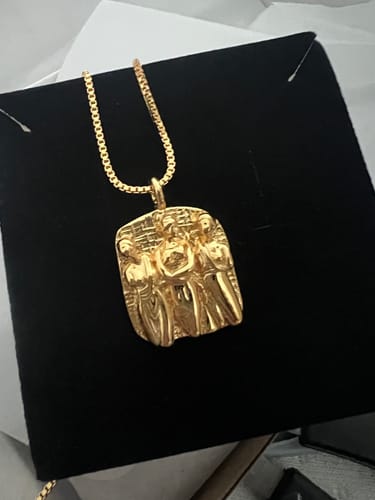 Customer photo review of The Graces Necklace